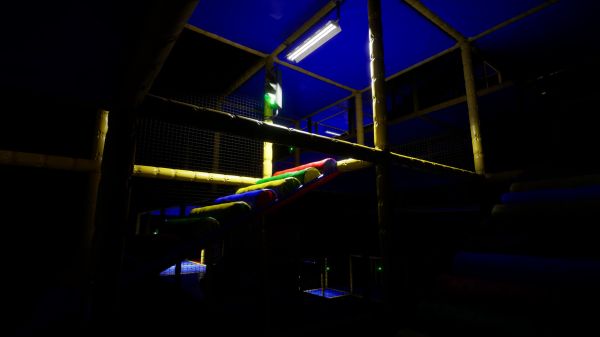 Backrooms: Escape Together Screenshot 12